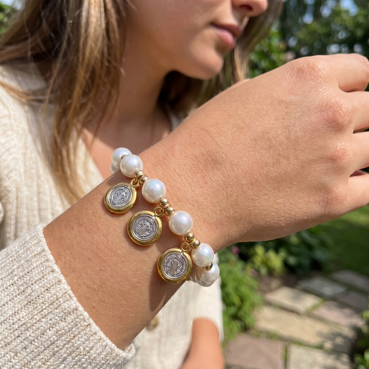 18k Elegant Saint Medal Pearl Bracelet