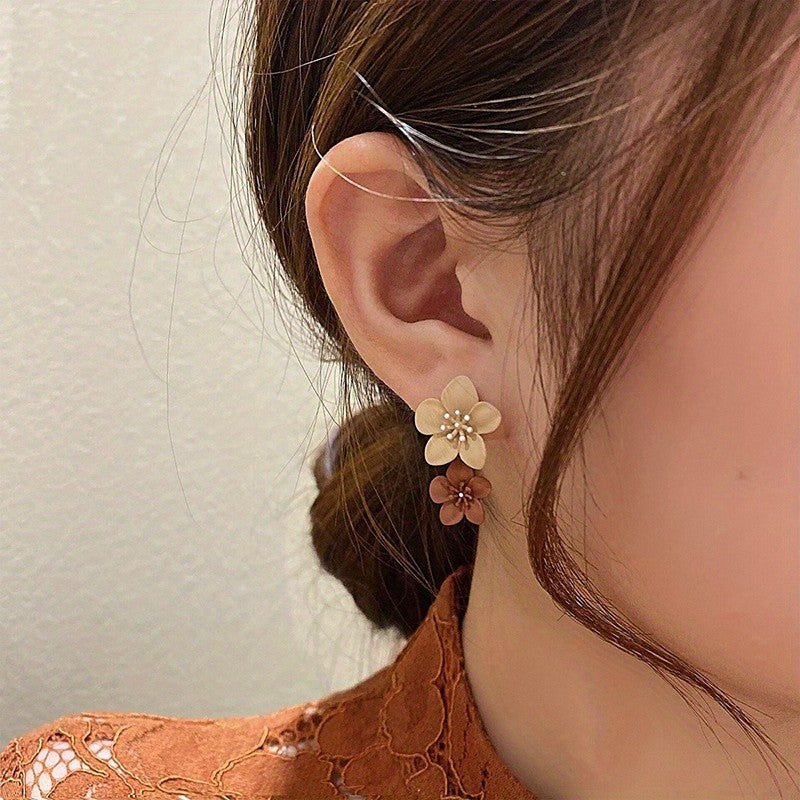 Dainty Two-Tone Floral Drop Earrings