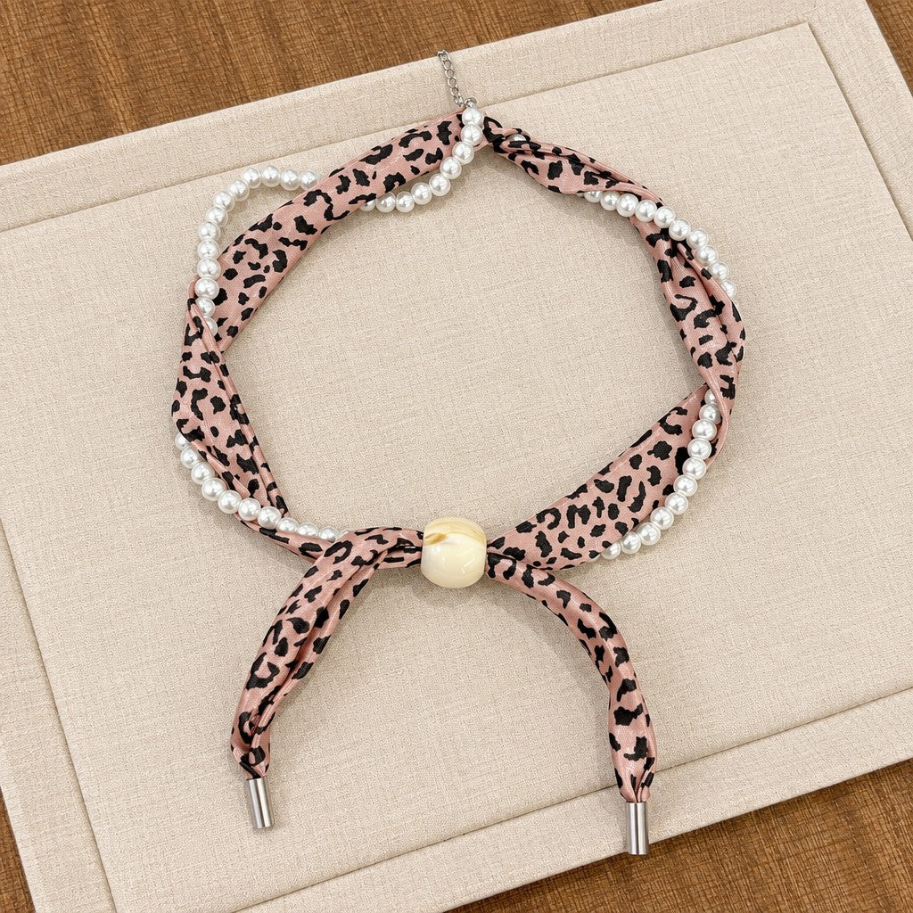 Boho Leopard Print Pearl Ribbon Necklace