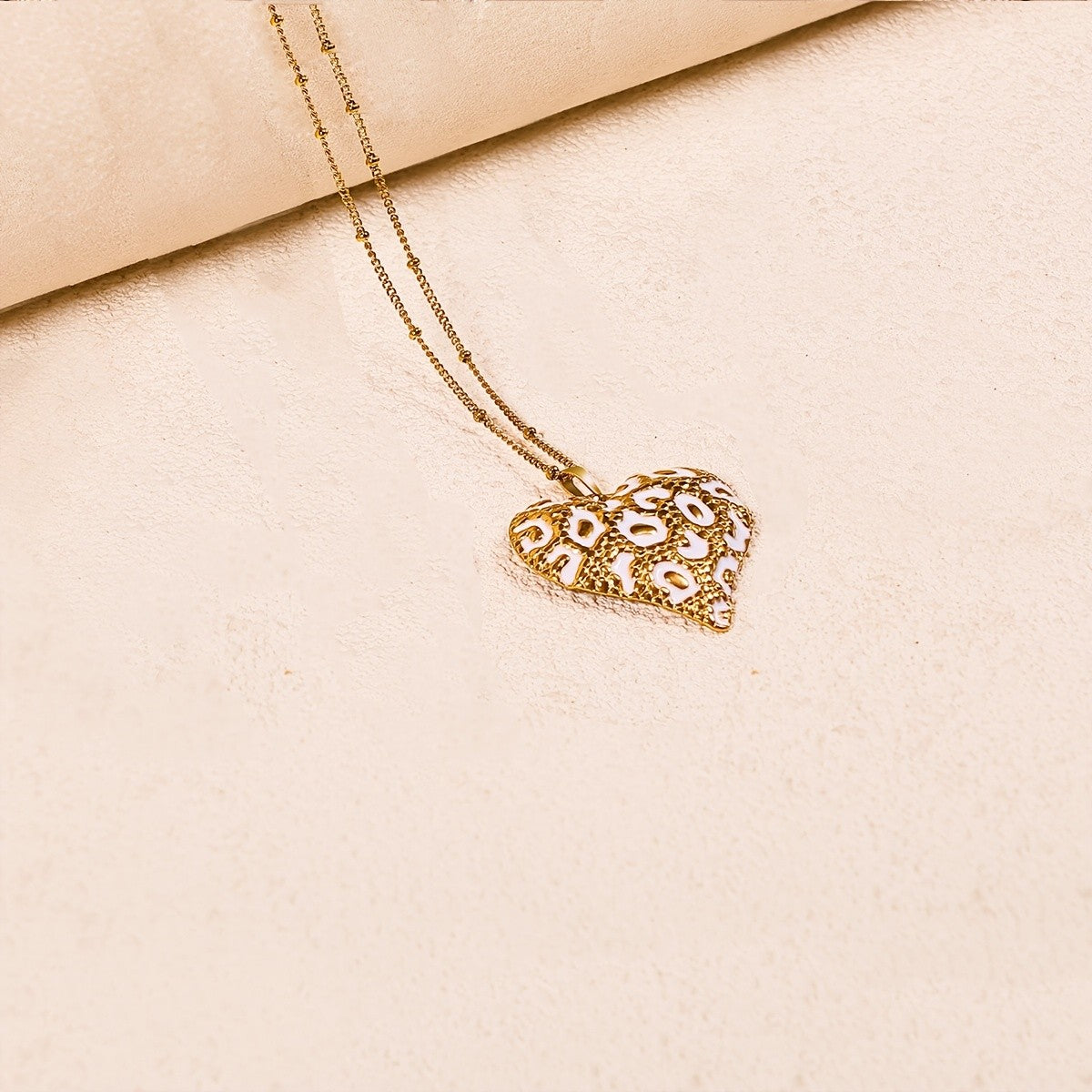 18k Classy Leopard Print Heart Necklace
