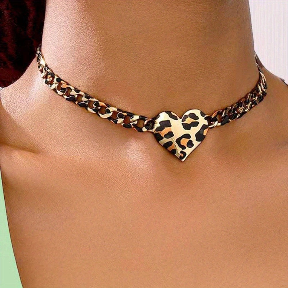 Classy Leopard Print Heart Chain Necklace