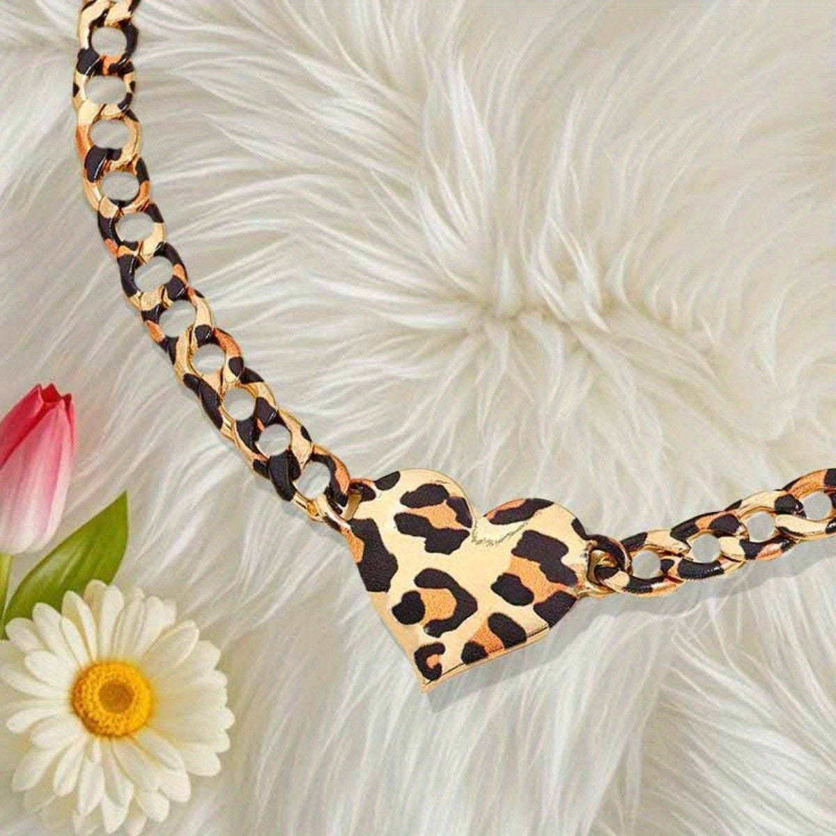 Classy Leopard Print Heart Chain Necklace