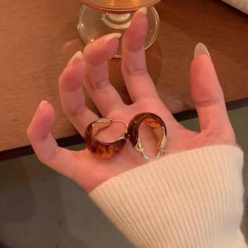 14k Vintage Amber Resin Hoop Earrings
