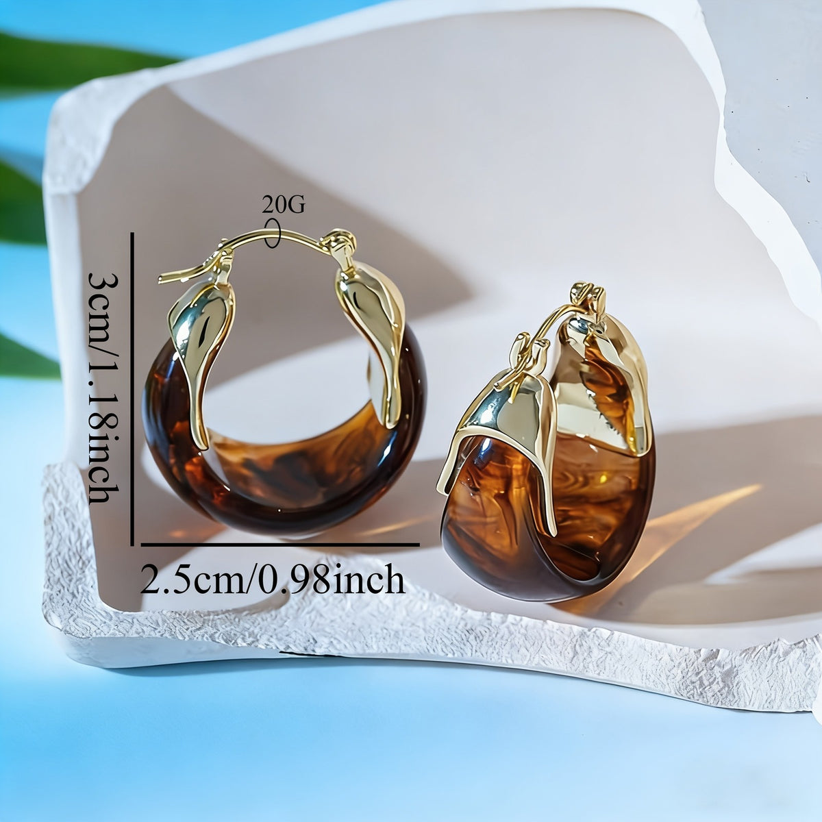 14k Vintage Amber Resin Hoop Earrings