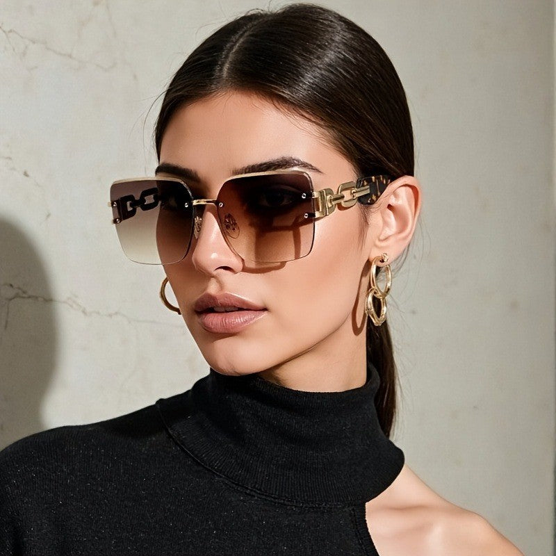 Classy Chain Link Square Sunglasses