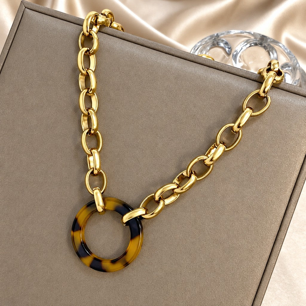Classy Tortoise Shell Chain Necklace