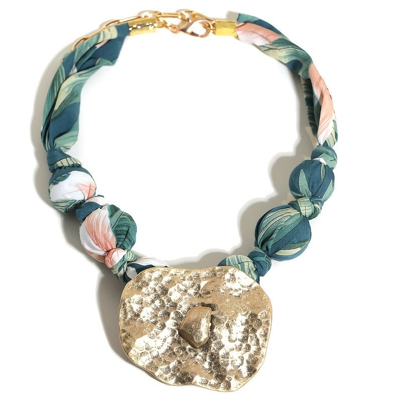 Boho Knotted Floral Disc Necklace