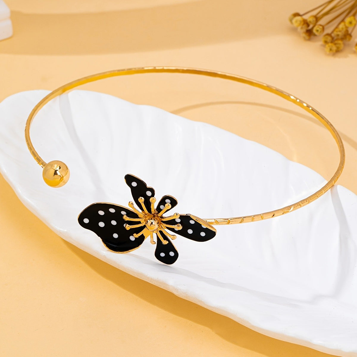 Elegant Black Polka Dot Flower Collar Necklace