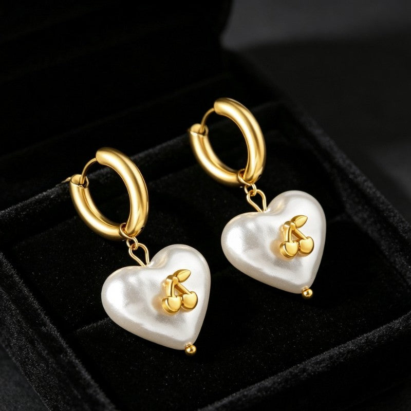 18k Romantic Pearl Heart Earrings
