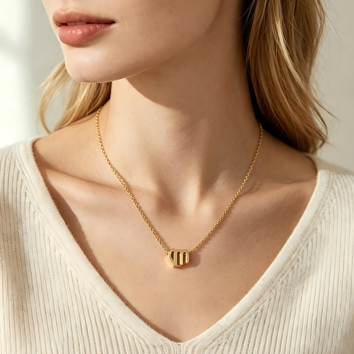 18k Dainty Hollow Zodiac Sign Necklace