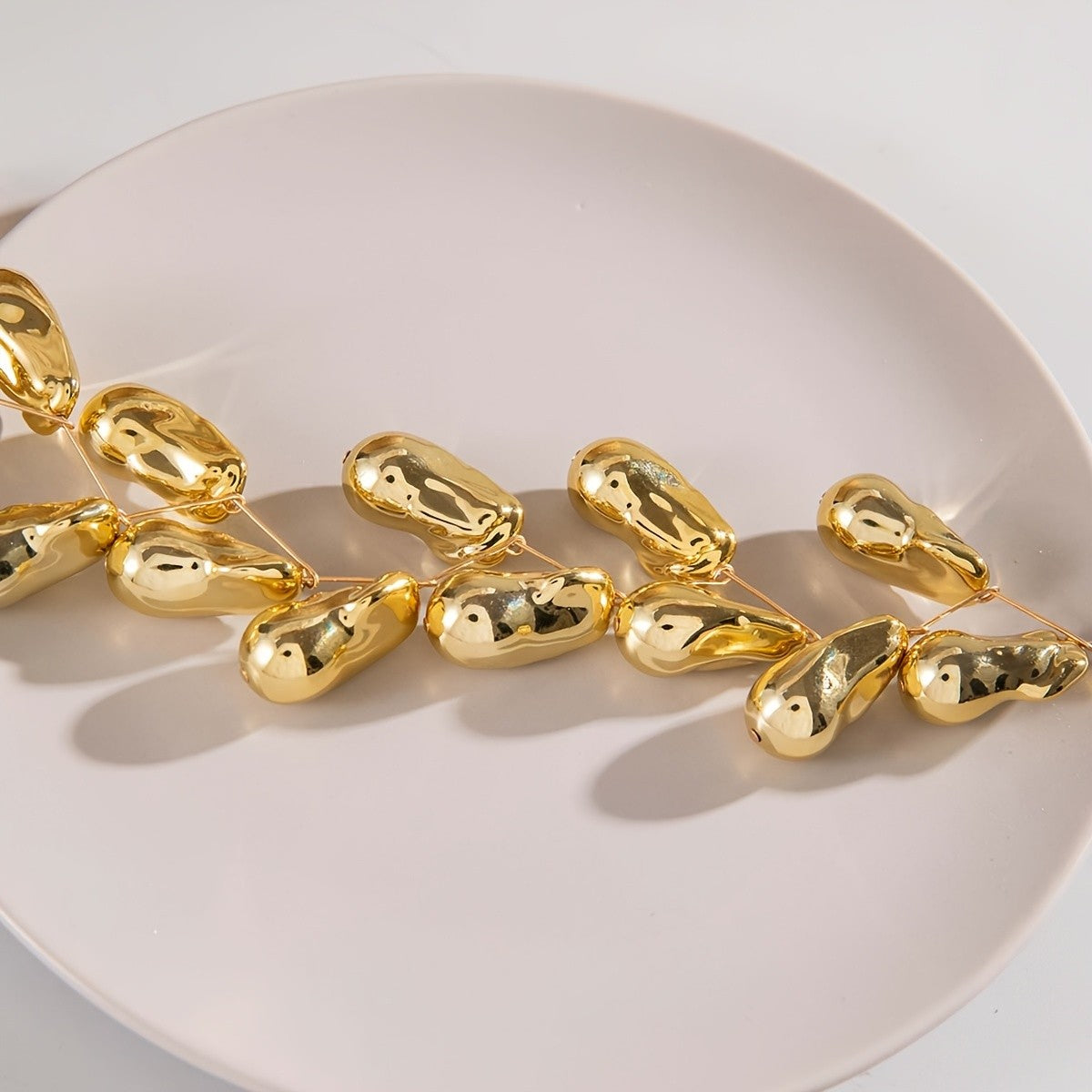 Statement Glossy Water Droplet Necklace