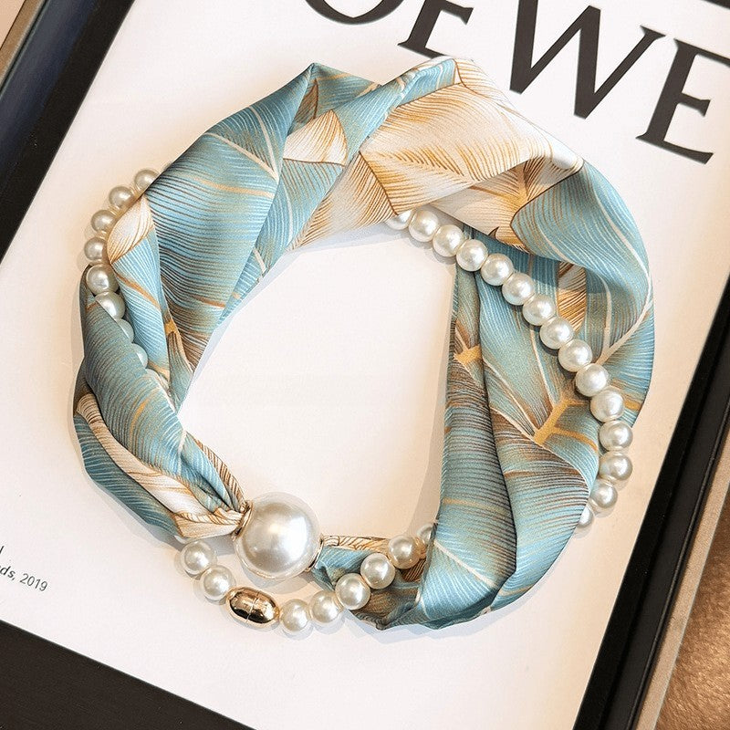 Elegant Tropical Leaf Scarf Necklace