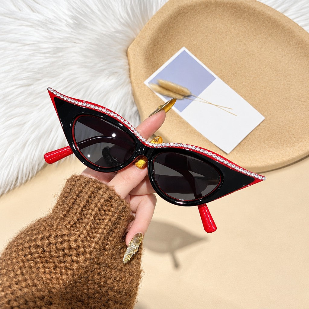 Classy Rhinestone Winged Cat Eye Sunglasses