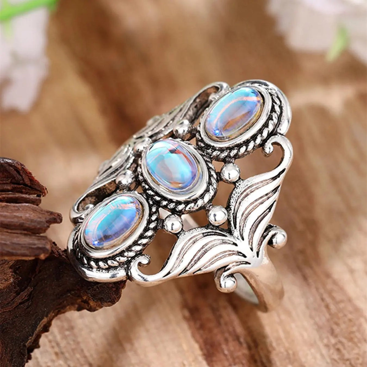 Elegant Vintage Moonstone Triple Ring