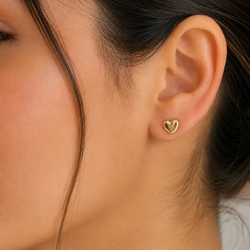 14k Dainty Puffed Heart Stud Earrings