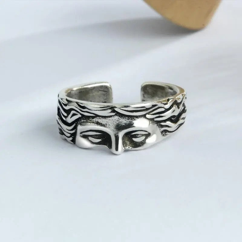 Classy Venus Face Ring
