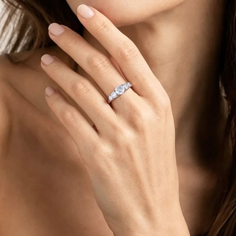 Elegant 5-Stone Round Moissanite Ring