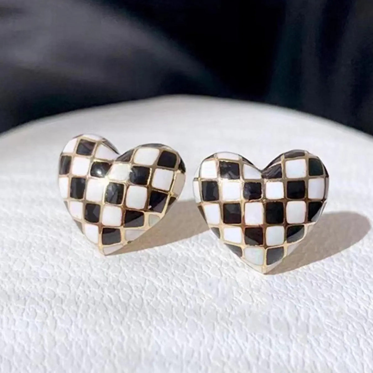 Classy Checkerboard Heart Stud Earrings