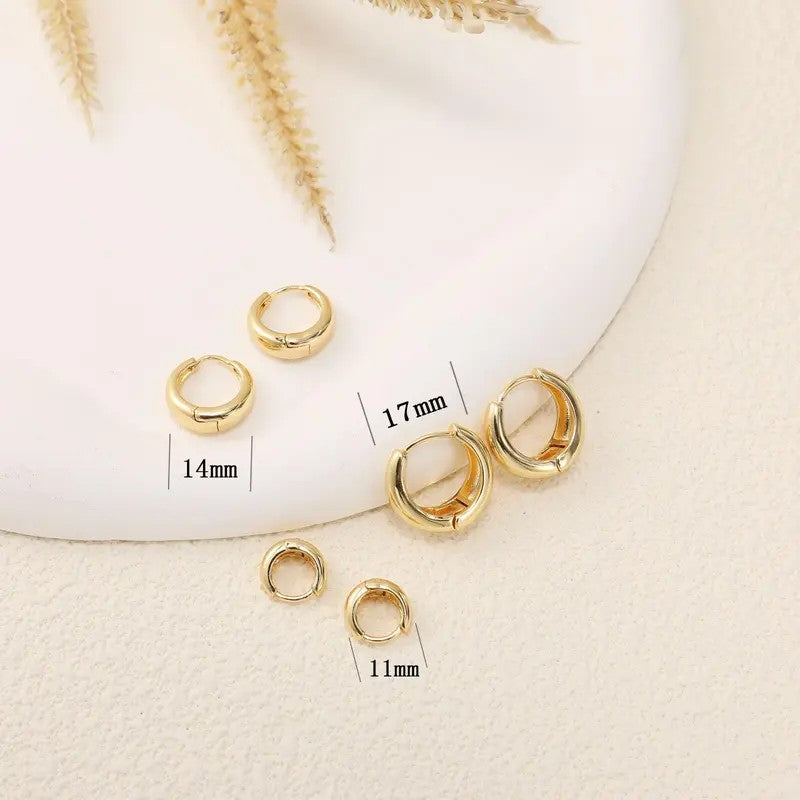 3pc Dainty Gold Huggie Hoop Earring Set