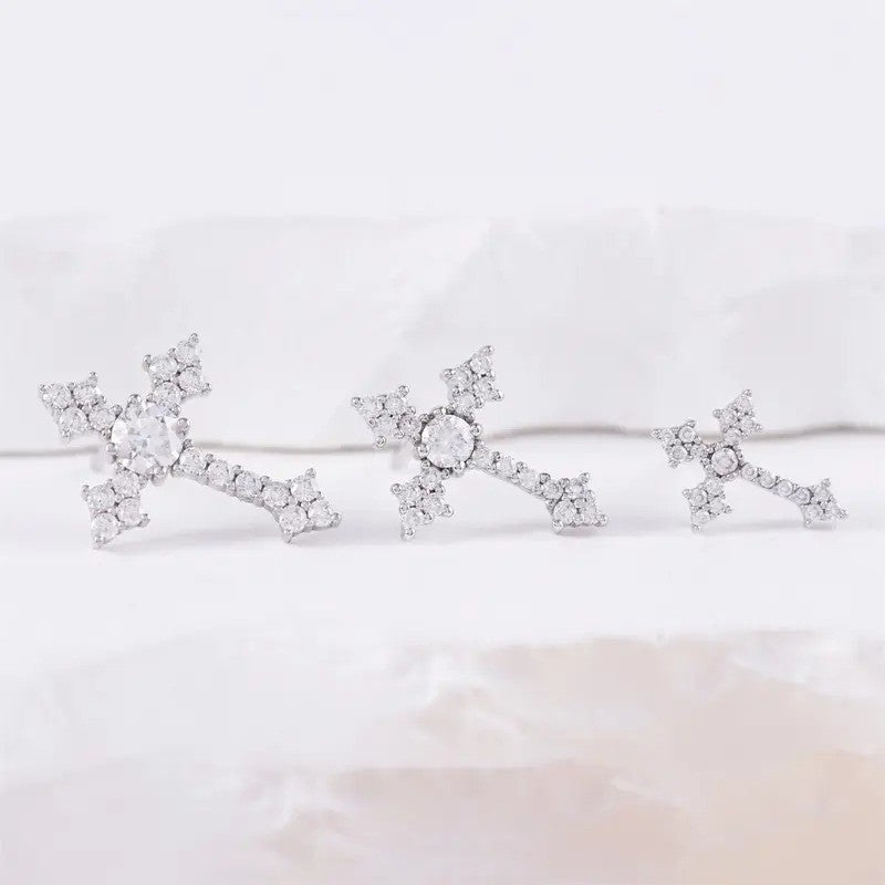 S925 Dainty Moissanite Cross Stud Earrings