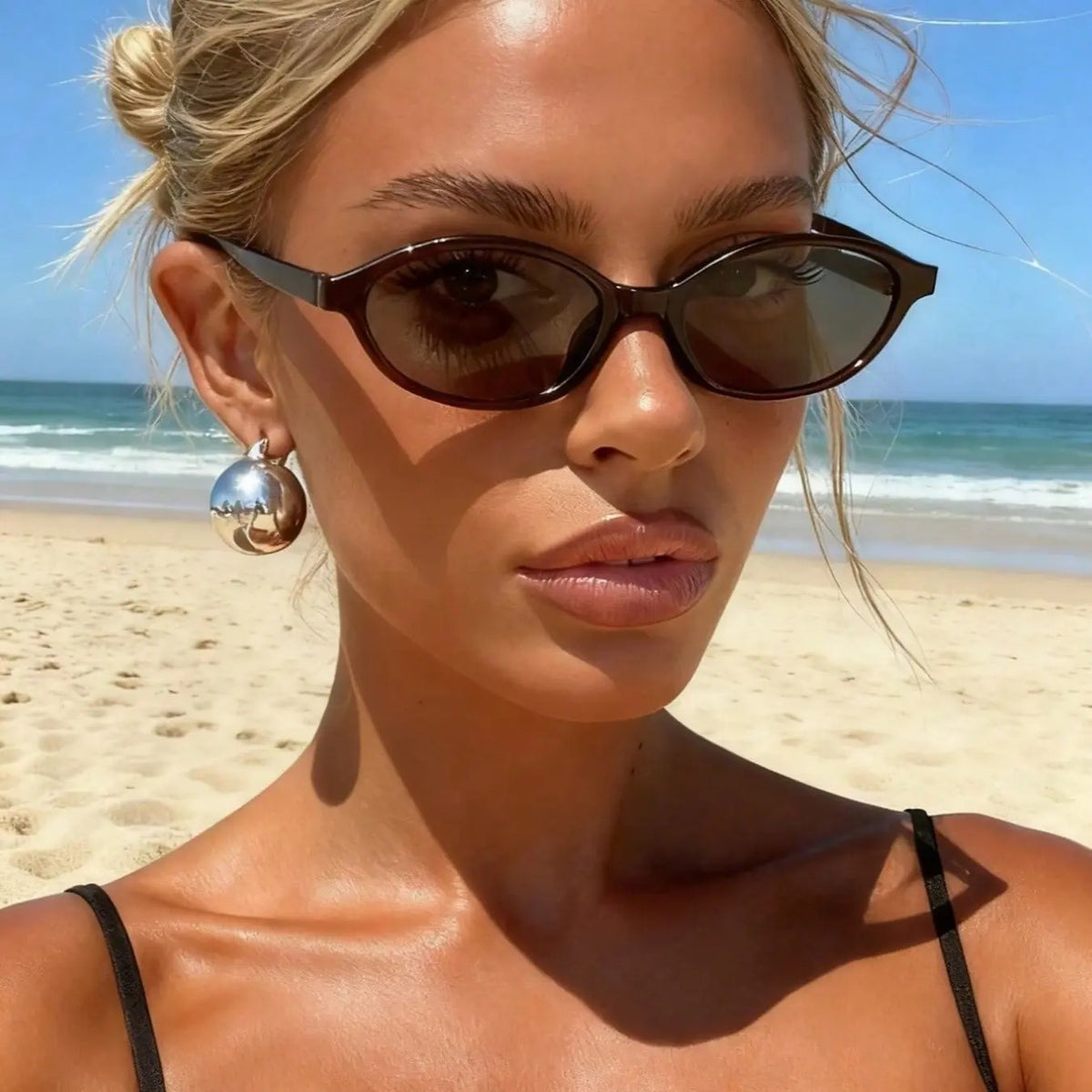 Classy Leopard Oval Sunglasses