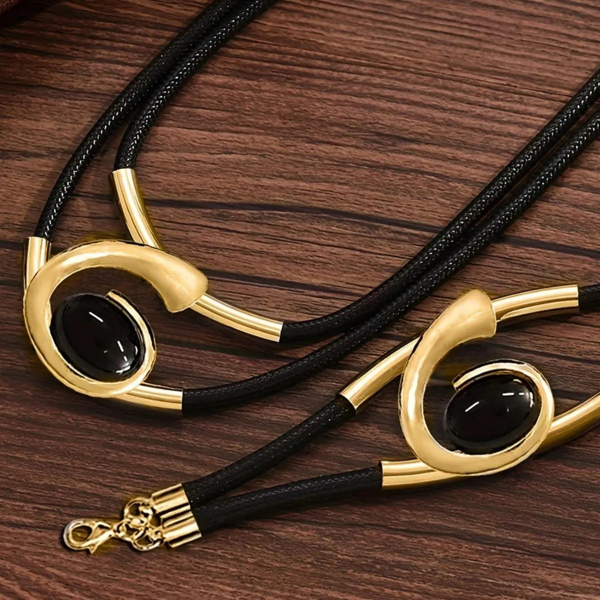 2pc Classy Geometric Black Stone Set