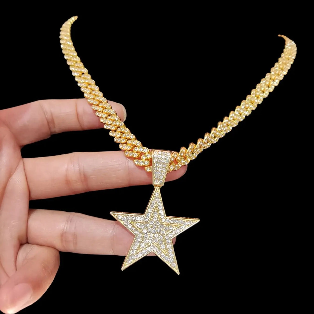 Statement Star Pendant Necklace