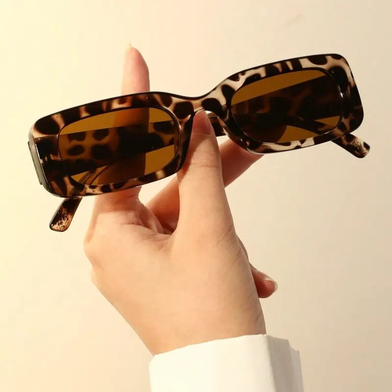 Chic Leopard Rectangular Sunglasses