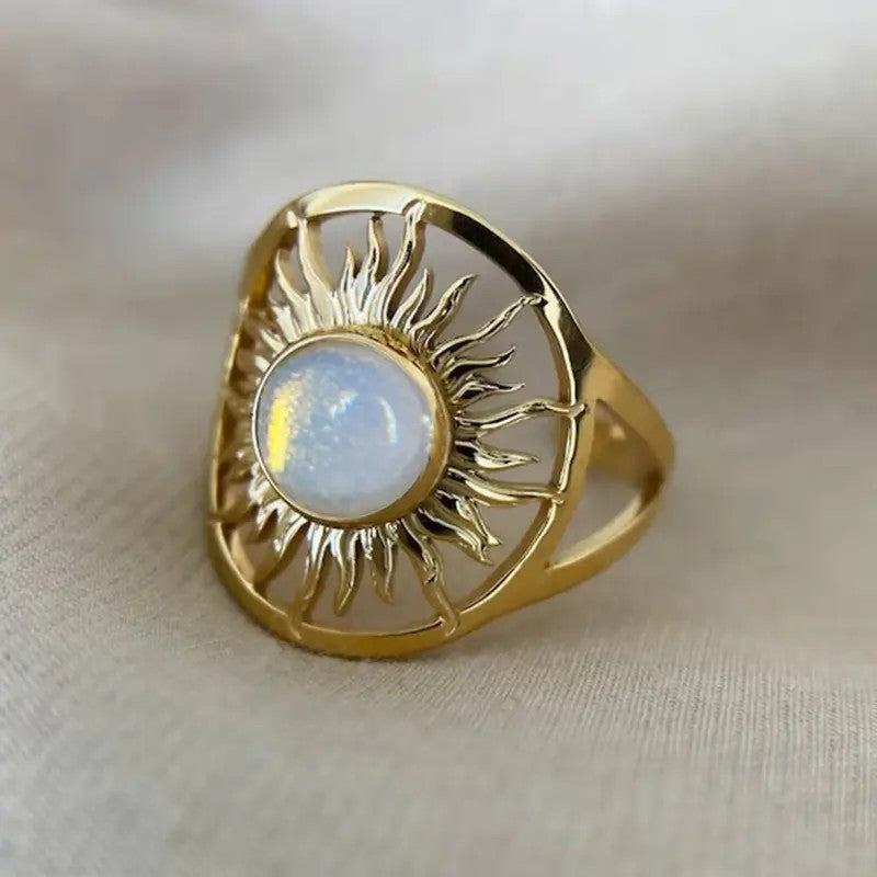Boho Sunburst Green Stone Ring