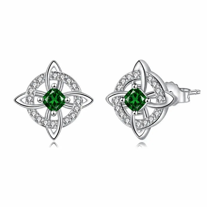 Elegant Witch Knot Stud Earrings