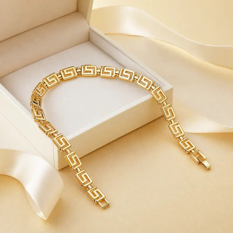 Classy Geometric Link Bracelet