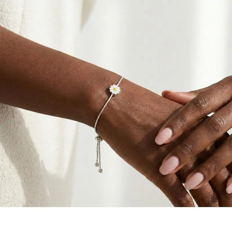 Dainty White Enamel Daisy Bracelet