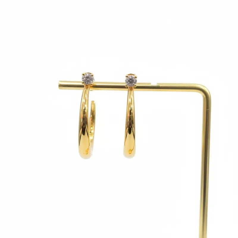 Classy Sculpted Crescent Drop Earrings
