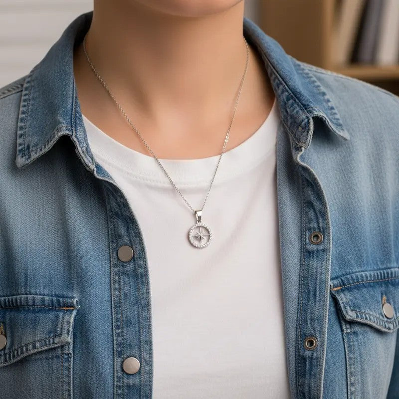 Dainty Compass Star Pendant Necklace