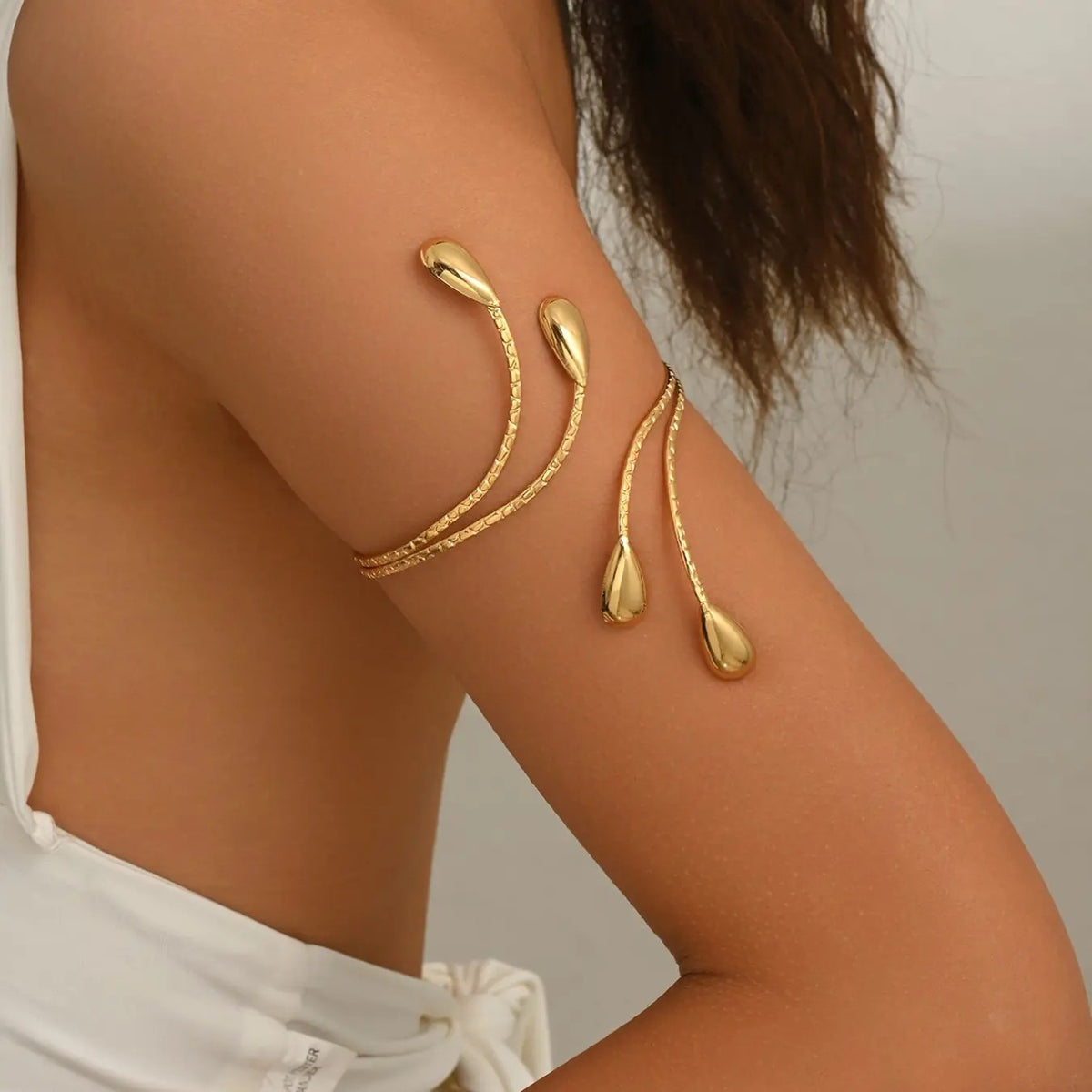 Elegant Adjustable Teardrop Arm Cuff