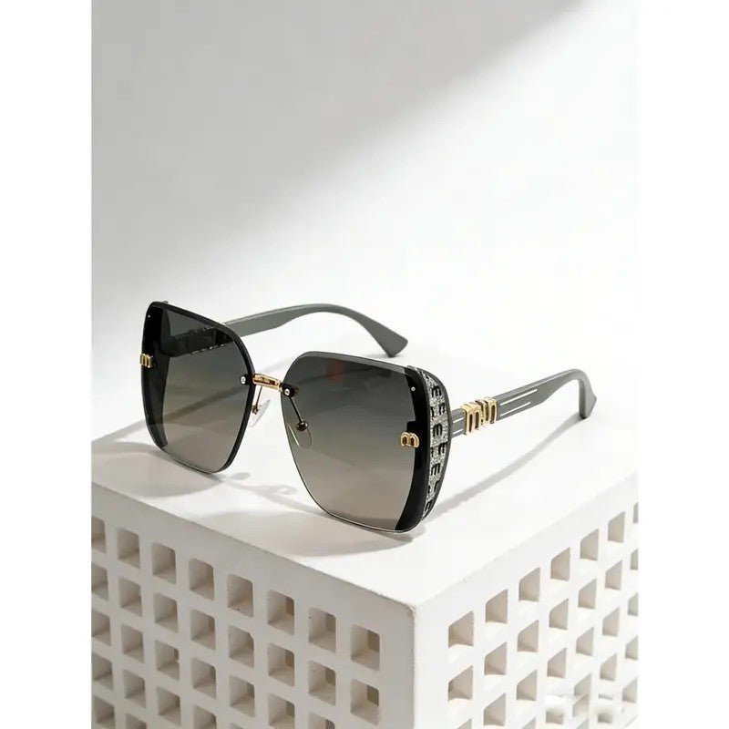 Classy Rhinestone Rim Square Sunglasses