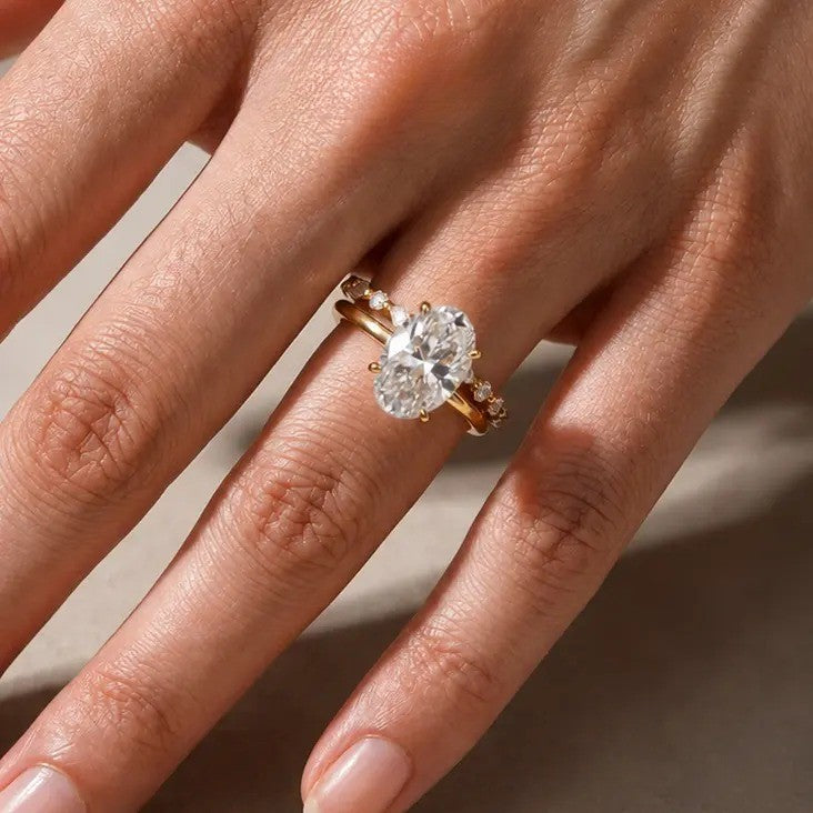 2pc Classy Oval Cut Bridal Ring Set