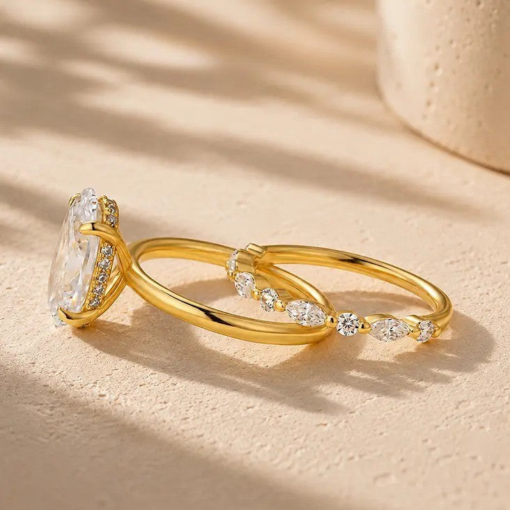 2pc Classy Oval Cut Bridal Ring Set