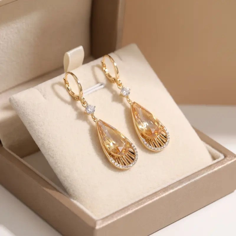 Classy Amber Teardrop Drop Earrings