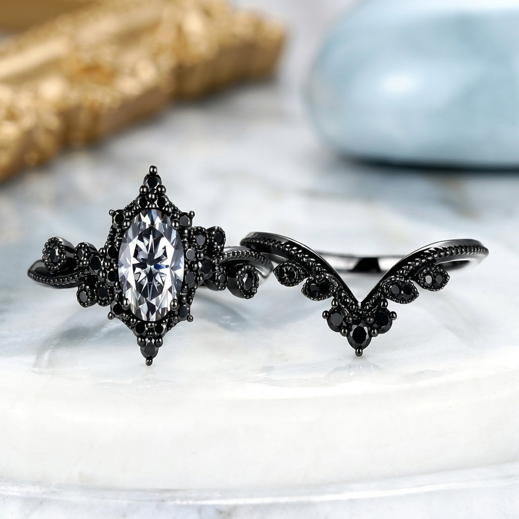 Zircons Gothic Oval Ring Set