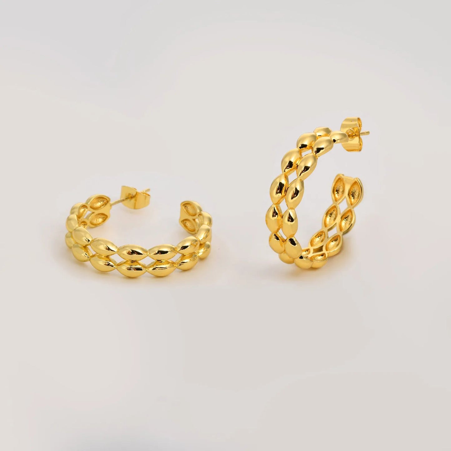 14k Dainty C Shaped Layered Hoop Earrings - Veinci