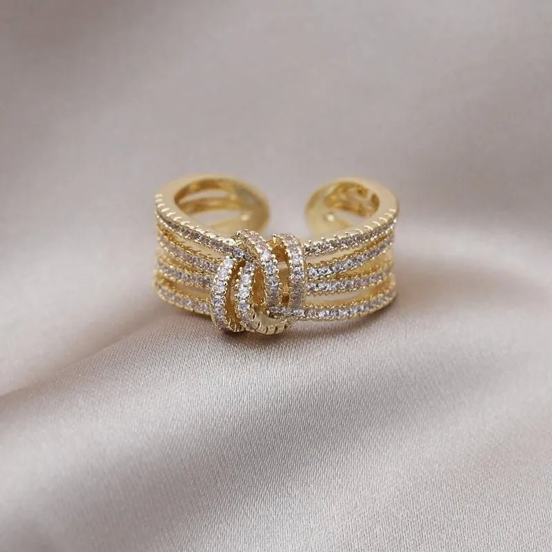 14k Dainty Layered Diamond Knot Ring - Veinci