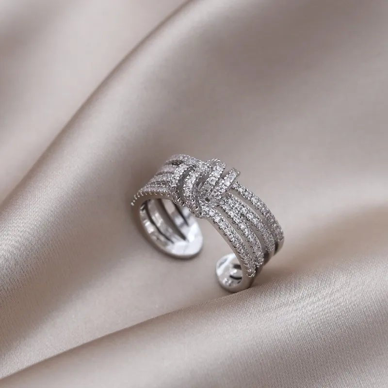 14k Dainty Layered Diamond Knot Ring - Veinci