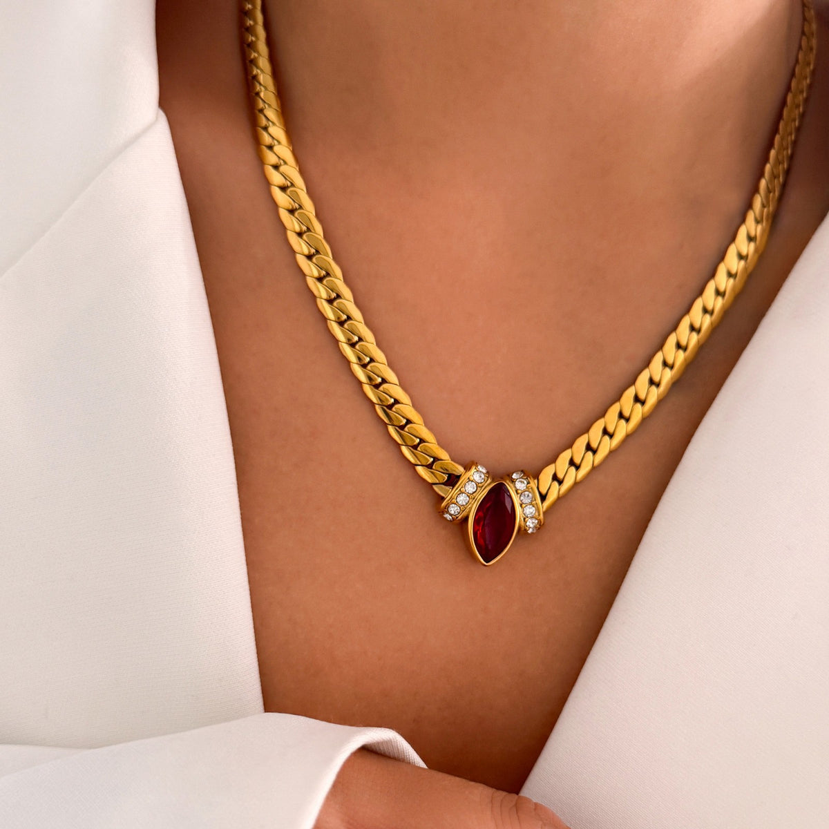 18k Classy Marquise Zircon Curb Chain Necklace