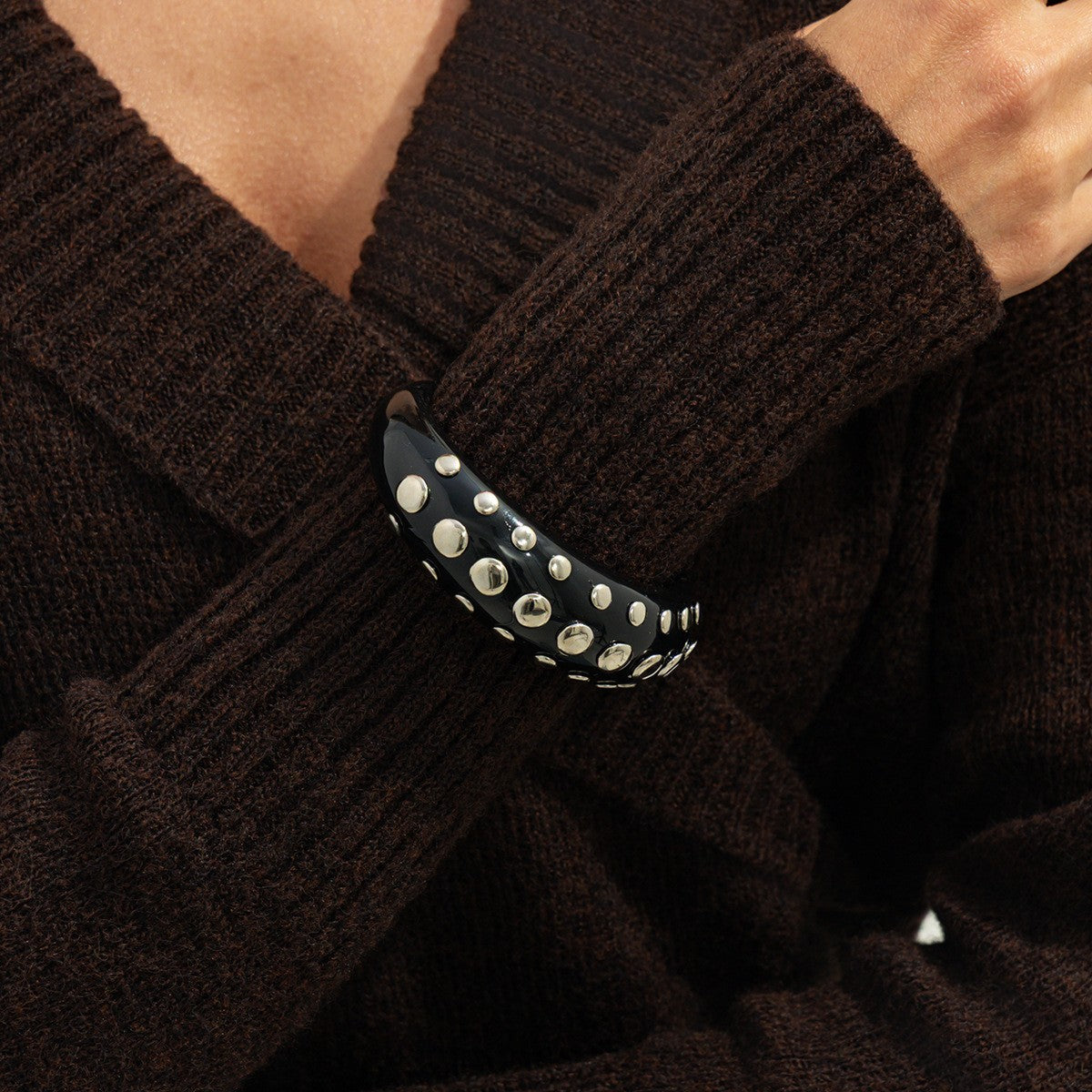 Classy Vintage Studded Resin Bangle & Ring Set