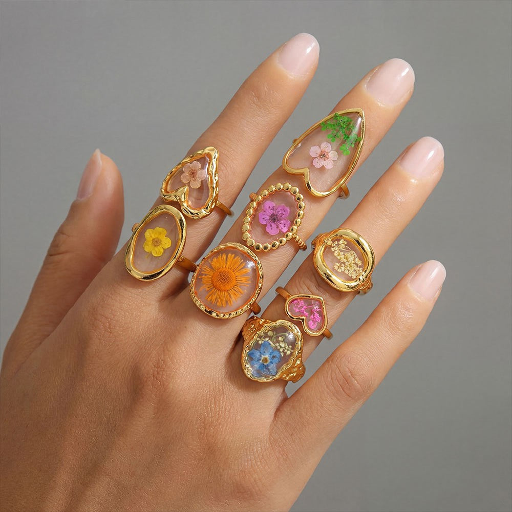 Romantic Pressed Flower Resin Ring