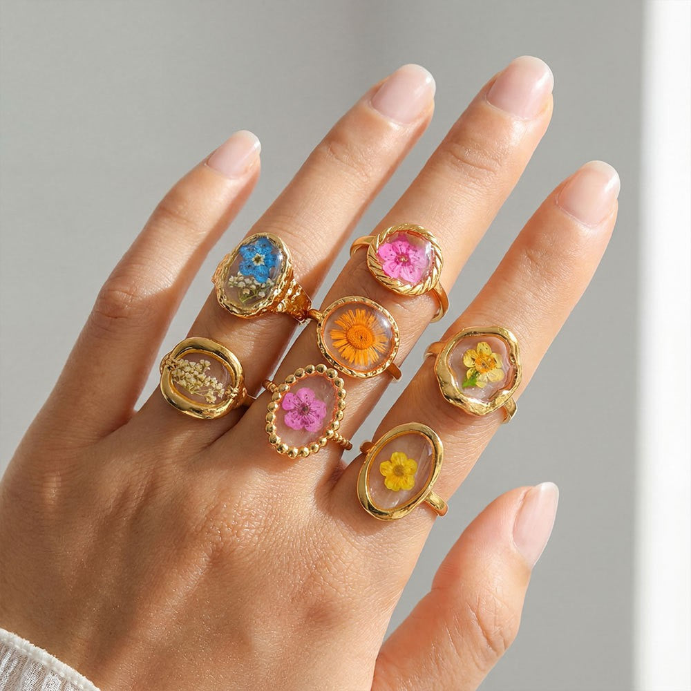 Romantic Pressed Flower Resin Ring