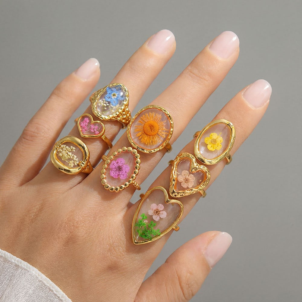 Romantic Pressed Flower Resin Ring