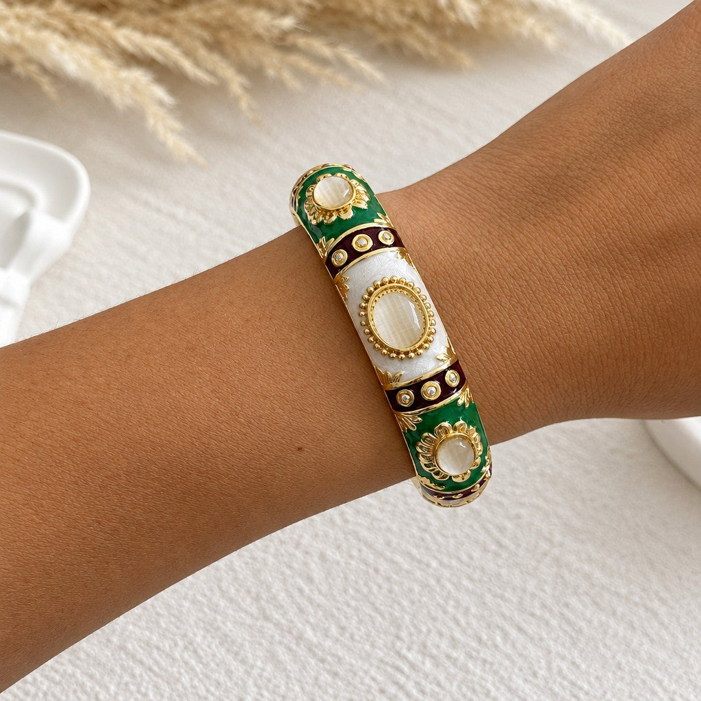 Classy Green Enamel Geometric Bangle Set