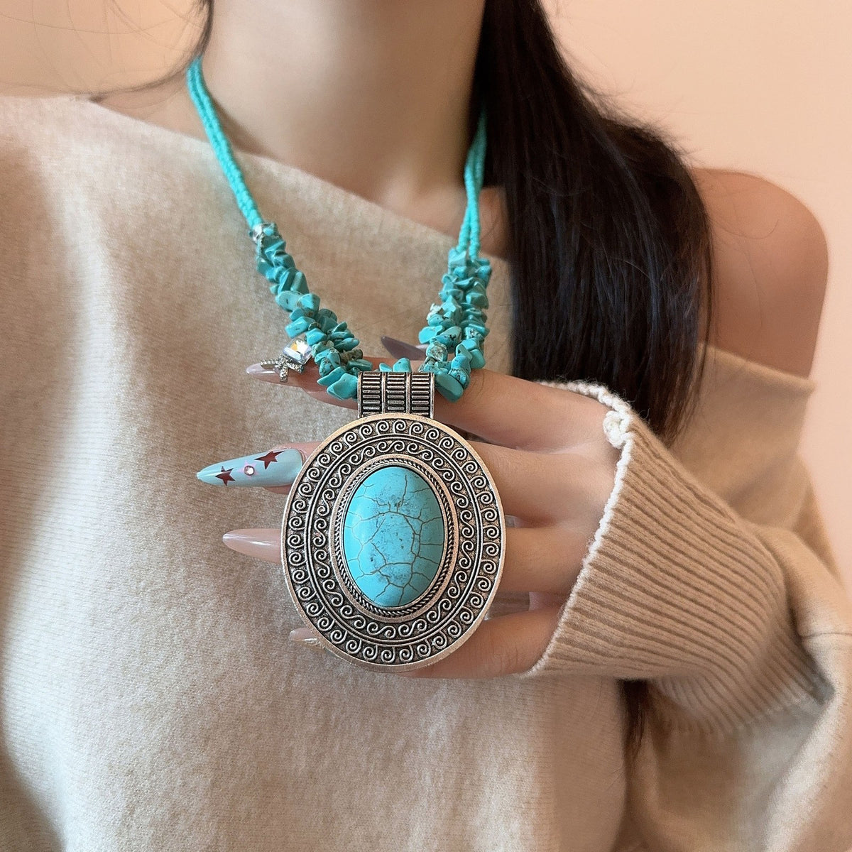 Boho Vintage Turquoise Oval Pendant Necklace